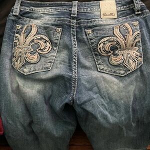 Miss me bootcut 32 like new